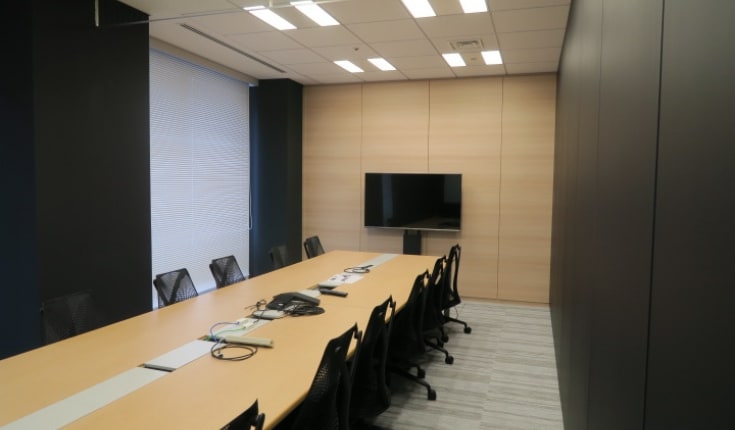 大阪事務所会議室
